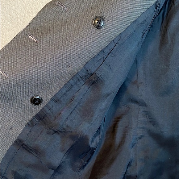 Kasper Gray Double-Breasted Blazer with Notched Lapels - Picture 7 of 16